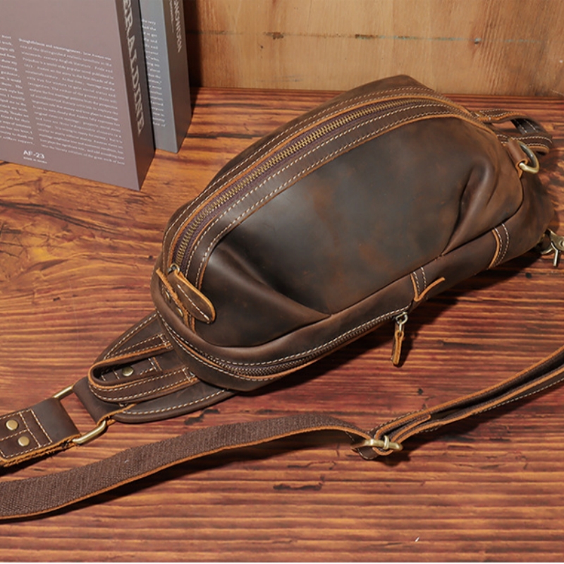 Genuine Leather Backpack - Sac à bandoulière en cuir véritable