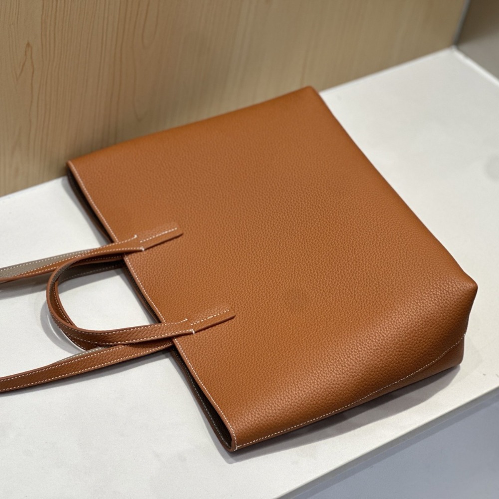 Sac fourre-tout pour femme en  - Quiet Luxury Bags Tote avis et prix