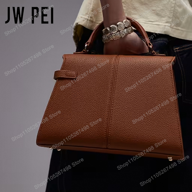 Sac à main trapèze en cuir vér - Quiet Luxury Bags Tote avis et prix
