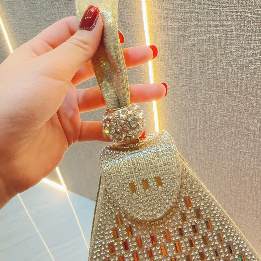 Strass sacs de soirée de luxe  - Luxury Bags Pyramid avis et prix
