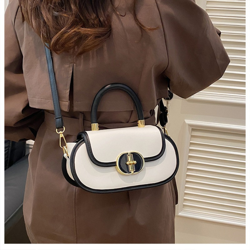 Sac à bandoulière carré élégan - Luxury Bags Storage avis et prix