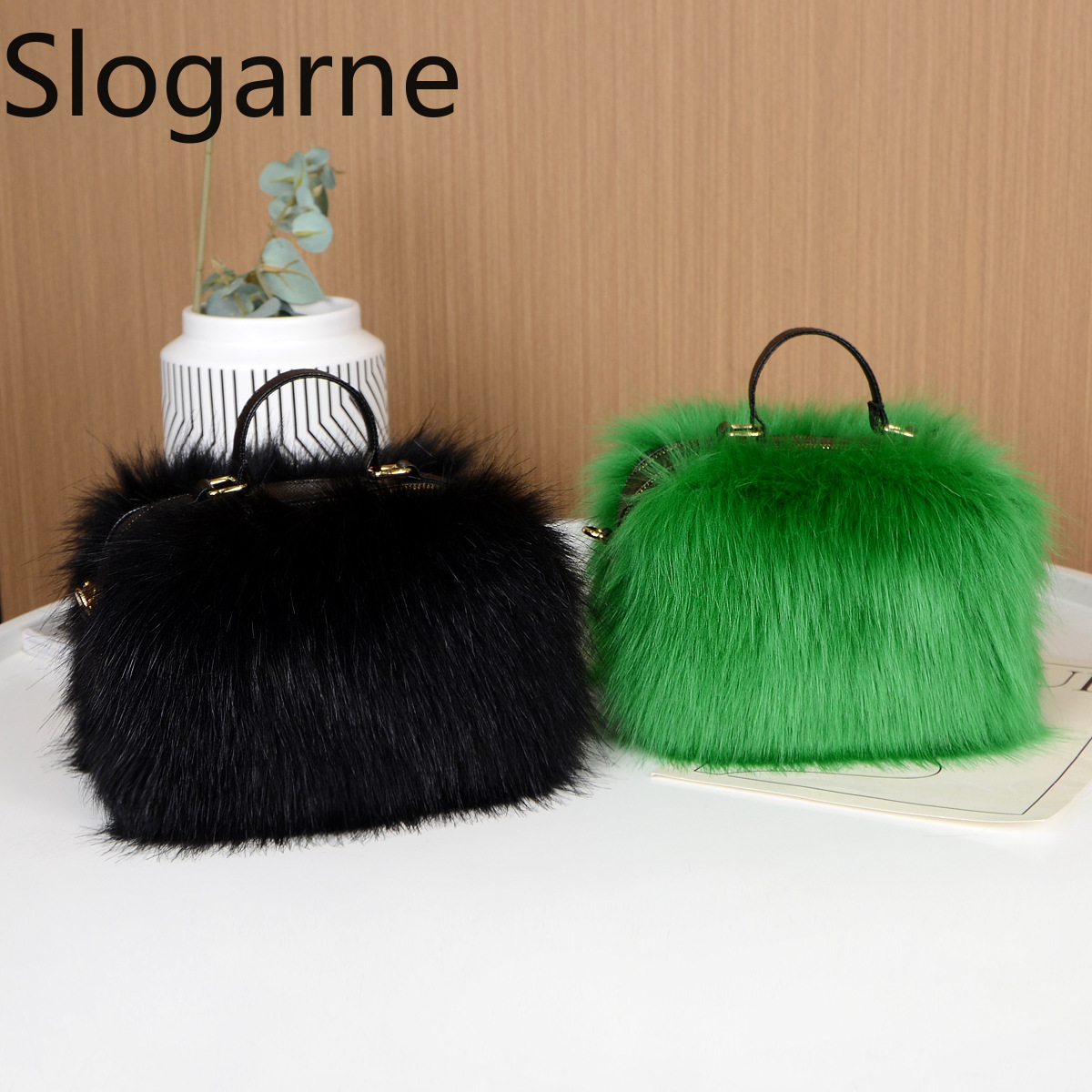 Sac à Main en Fausse Fourrure  - Luxury Bags Girls avis et prix